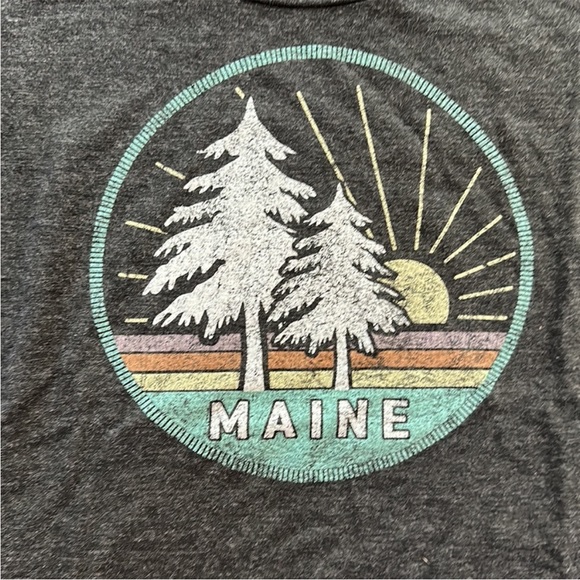 Techstyles Maine Tee- Women’s Medium - Picture 2 of 8